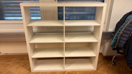 IKEA  KALLAX REGAL   147cm x 147cm   FR. 30.00