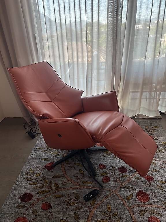 Sessel: Poltrona in pelle motorizzata – Gebraucht aus Lugano von fabrizio65 1