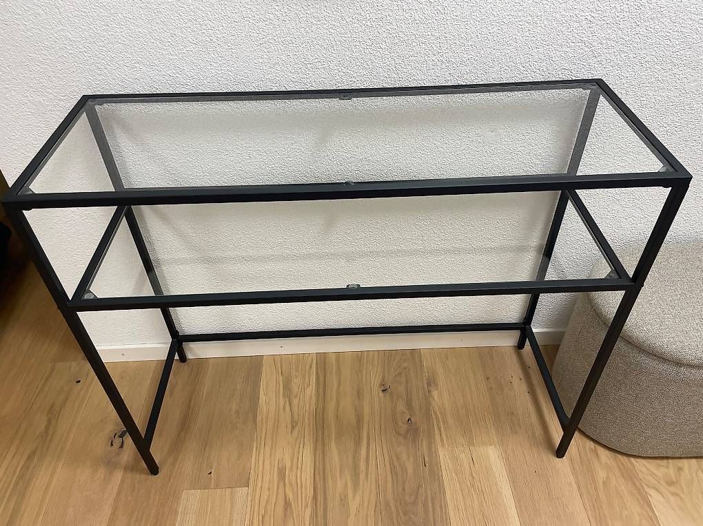 Tables: Glass & Metal Console Table – D'occasion à Zug par lou_nx8t 1