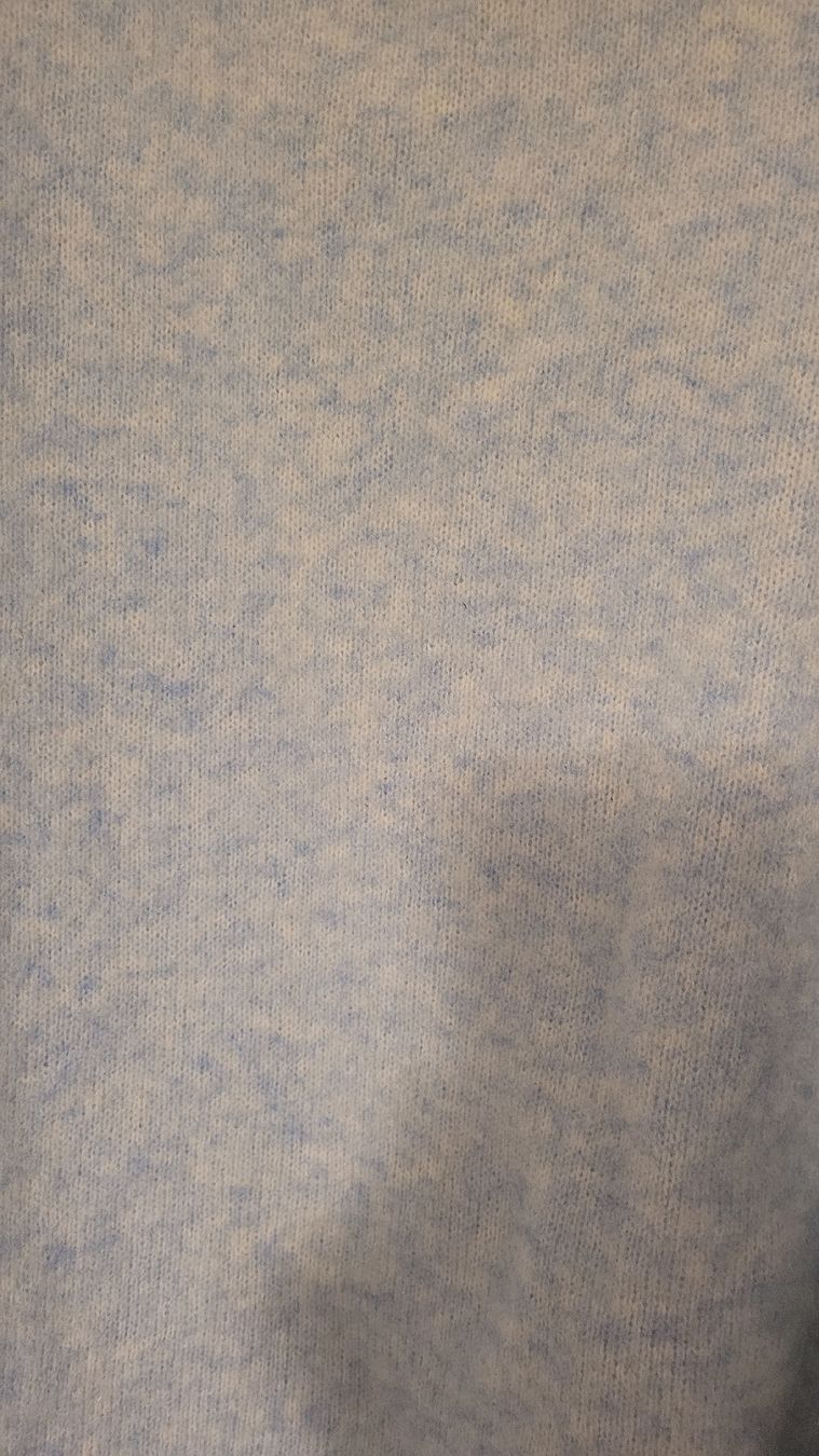 Acne Studios Maglioni & Felpe: Damen Pullover von Acne Studio Gr.L. – Nuovo e nell'imballaggio originale da Aarau venduto da Abwooli 2