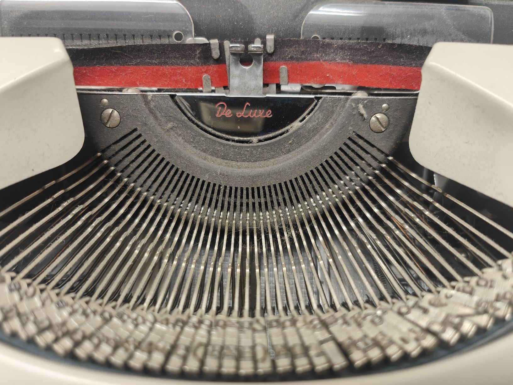 Macchine da scrivere: Olympia deluxe Schreibmaschine – Usato da Nesselnbach venduto da Vig0_al 2
