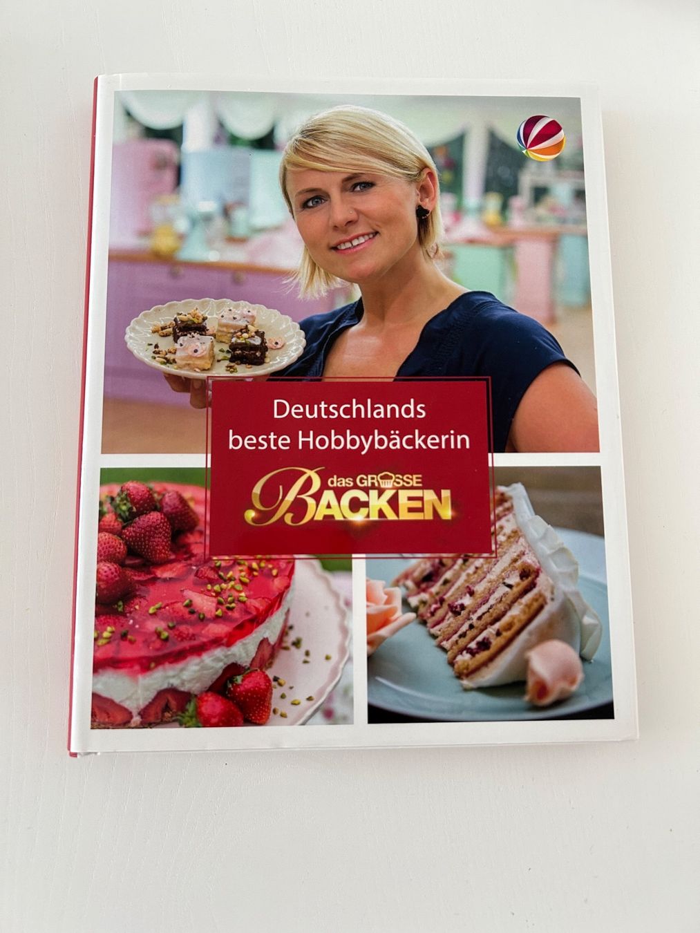 Libri: Backbuch "Deutschlands beste Hobbybäckerin" – Nuovo (secondo la descrizione) da Laupen ZH venduto da Elti2017