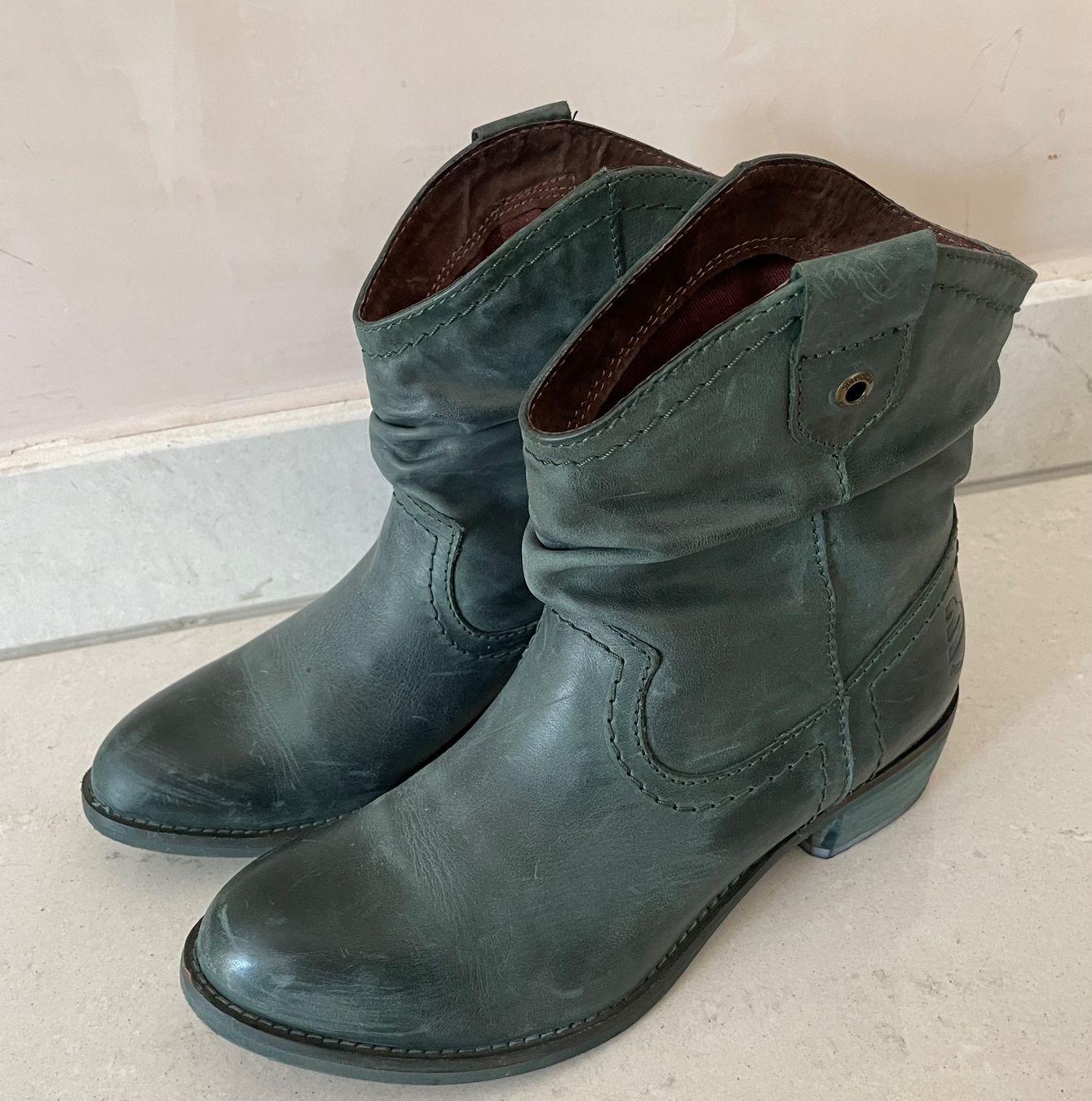 Chaussures femmes: Stivaletti in pelle – D'occasion à Castel San Pietro par Moregi 8