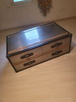 SIEDEBOORD METALTISCH TRUHE SALONTISCH