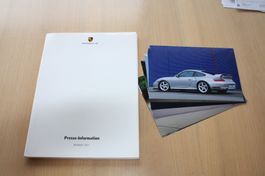 Porsche Presseinformationen 2001/911 Turbo & GT2!/Carrera GT