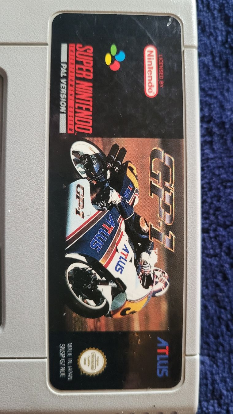 Nintendo Giochi: Super Nintendo SNES Spiele Sammlung 4x – Usato da Biel/Bienne venduto da Retrohr 2