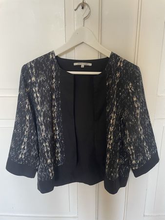Bolero Jacket Black Patterned Size XS - Good Condition