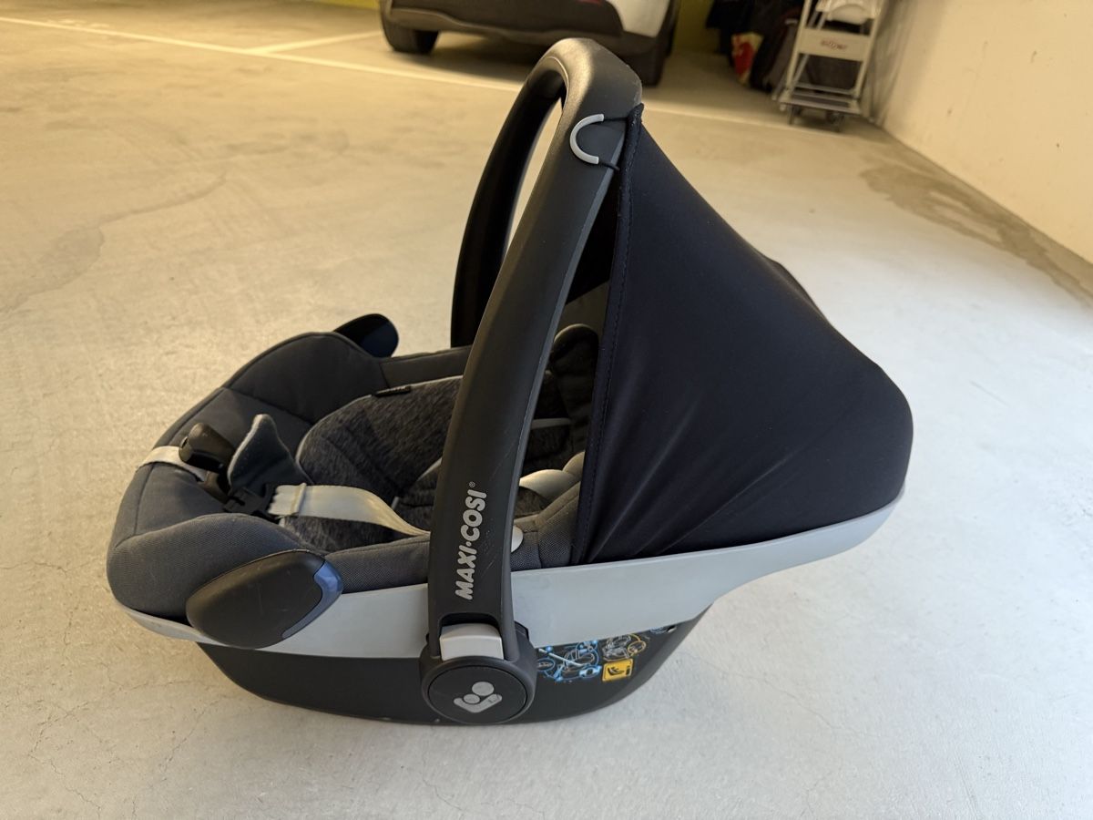 Maxi-Cosi Seggiolini per auto: Maxi Cosi I size – Usato da Muri AG venduto da danchizz 1