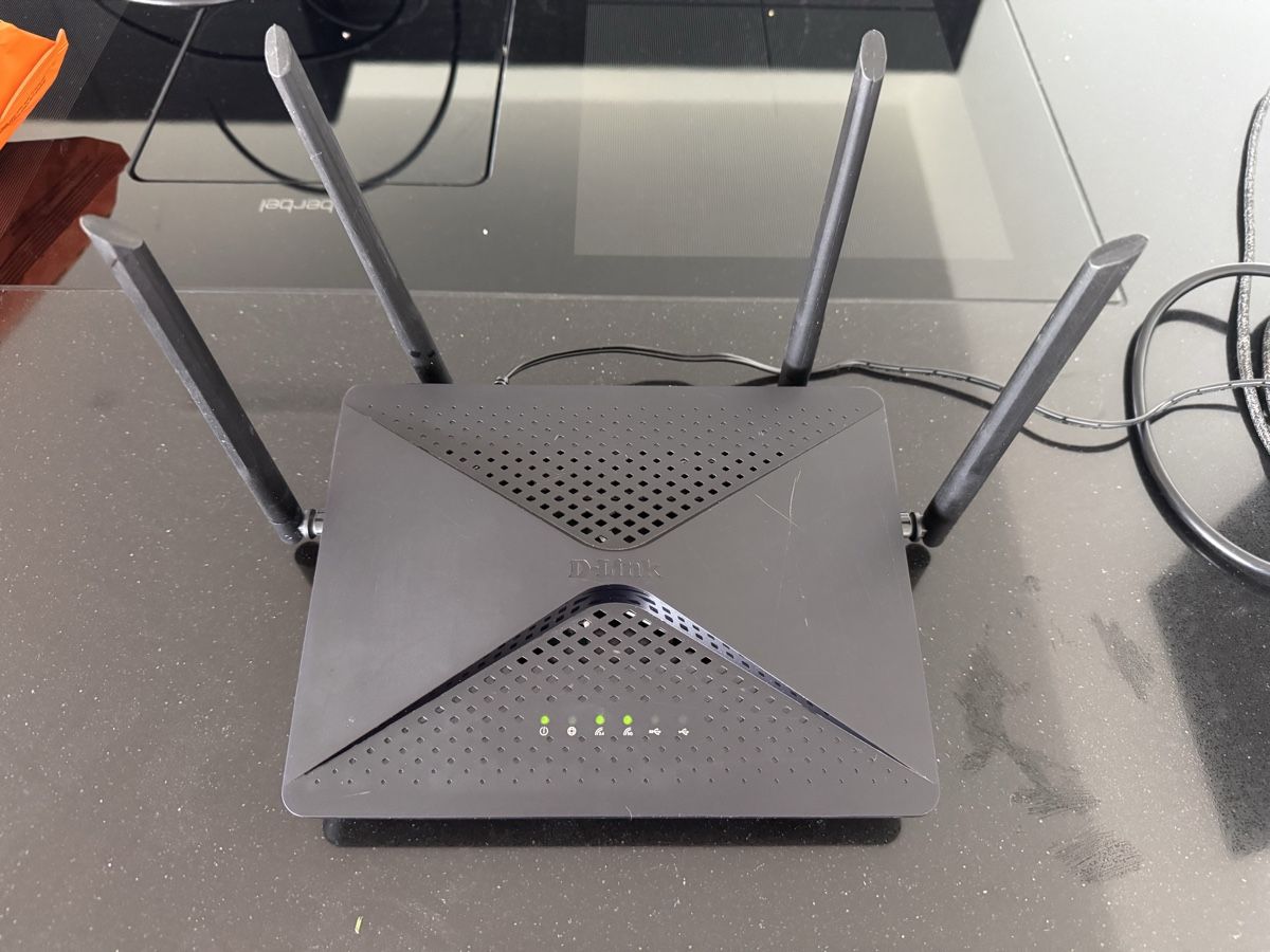Dlink Modem & Router: D-Link Router AC 2600 DIR-882 – Usato da Gisikon venduto da Andy251