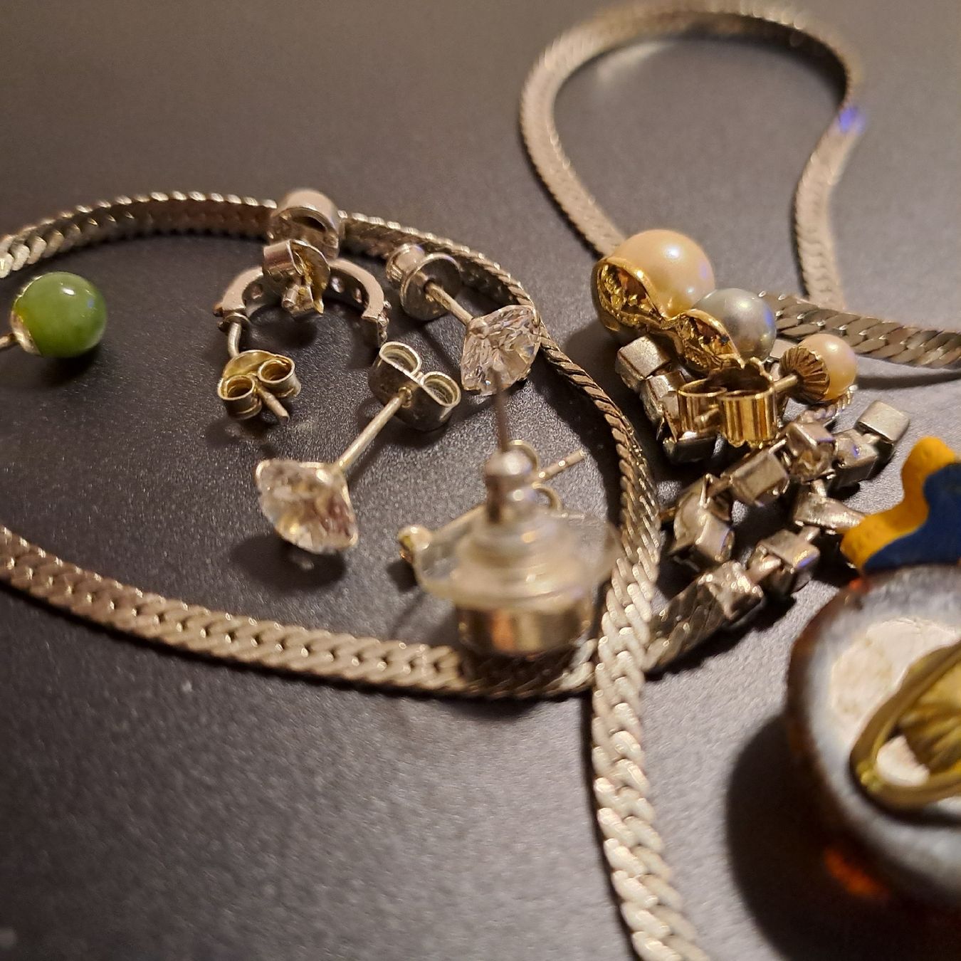 Altri gioielli: Schmuck lot  – Difettoso da Neuhausen am Rheinfall venduto da Waly... 2