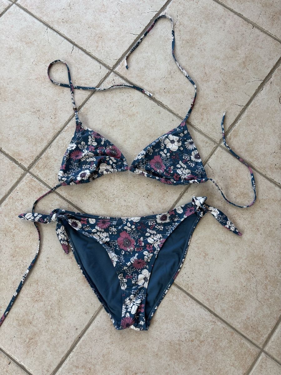Costumi da bagno & Bikini: Costume de bain Protest L40 – Usato da Blonay venduto da Ollorvi