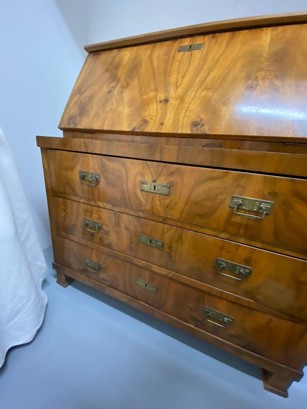 Scrivanie: Secretaire und Kommode beide Möbel – Usato da Ascona venduto da barbarossa6612 2