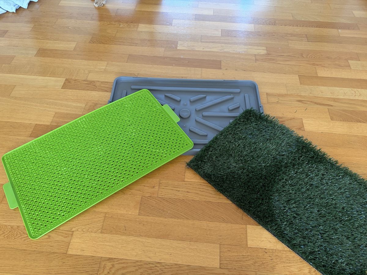 Cucce & Letti: Dog Peemat Unused – Usato da Adliswil venduto da WetTowel42 1