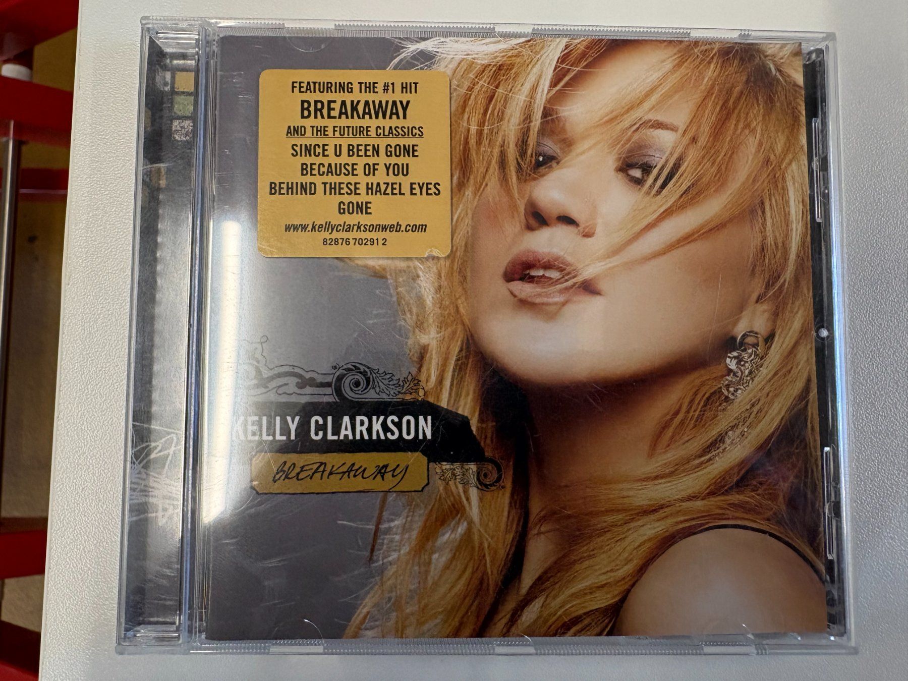 CD: Kelly Clarkson - Breakaway – Usato da Oberbütschel venduto da SimBla91