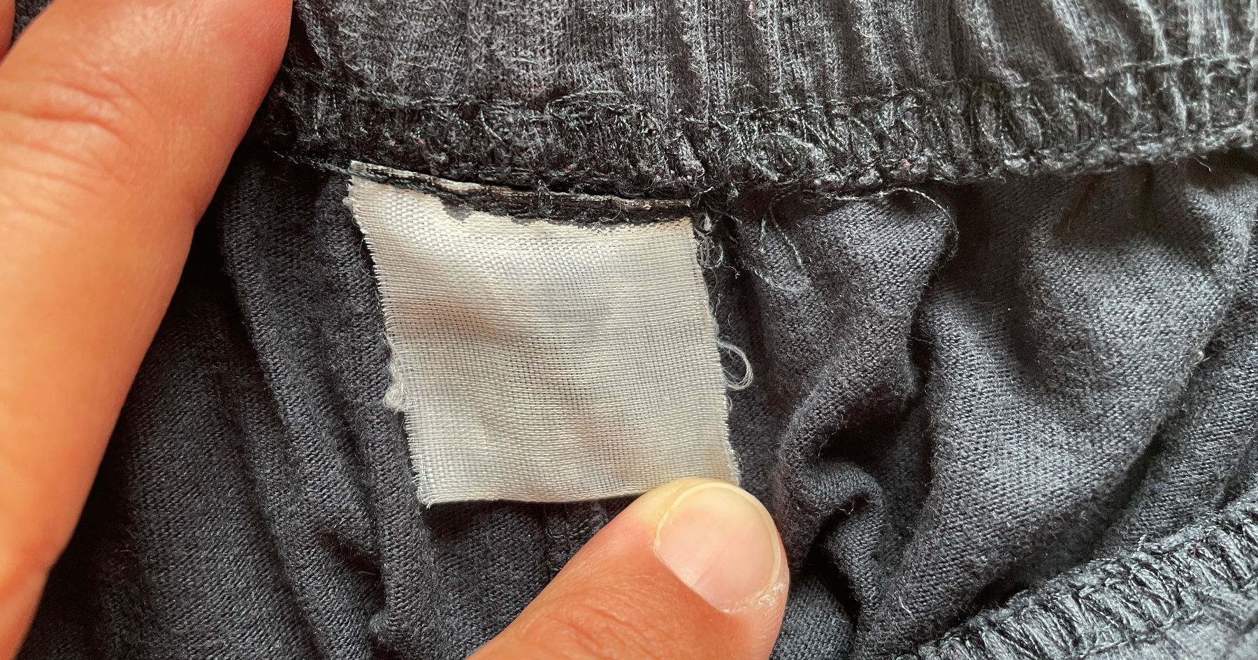 Pigiami: Pyjamahose in Gr. L, British Airways First Class – Usato da Gümligen venduto da soleil149 1