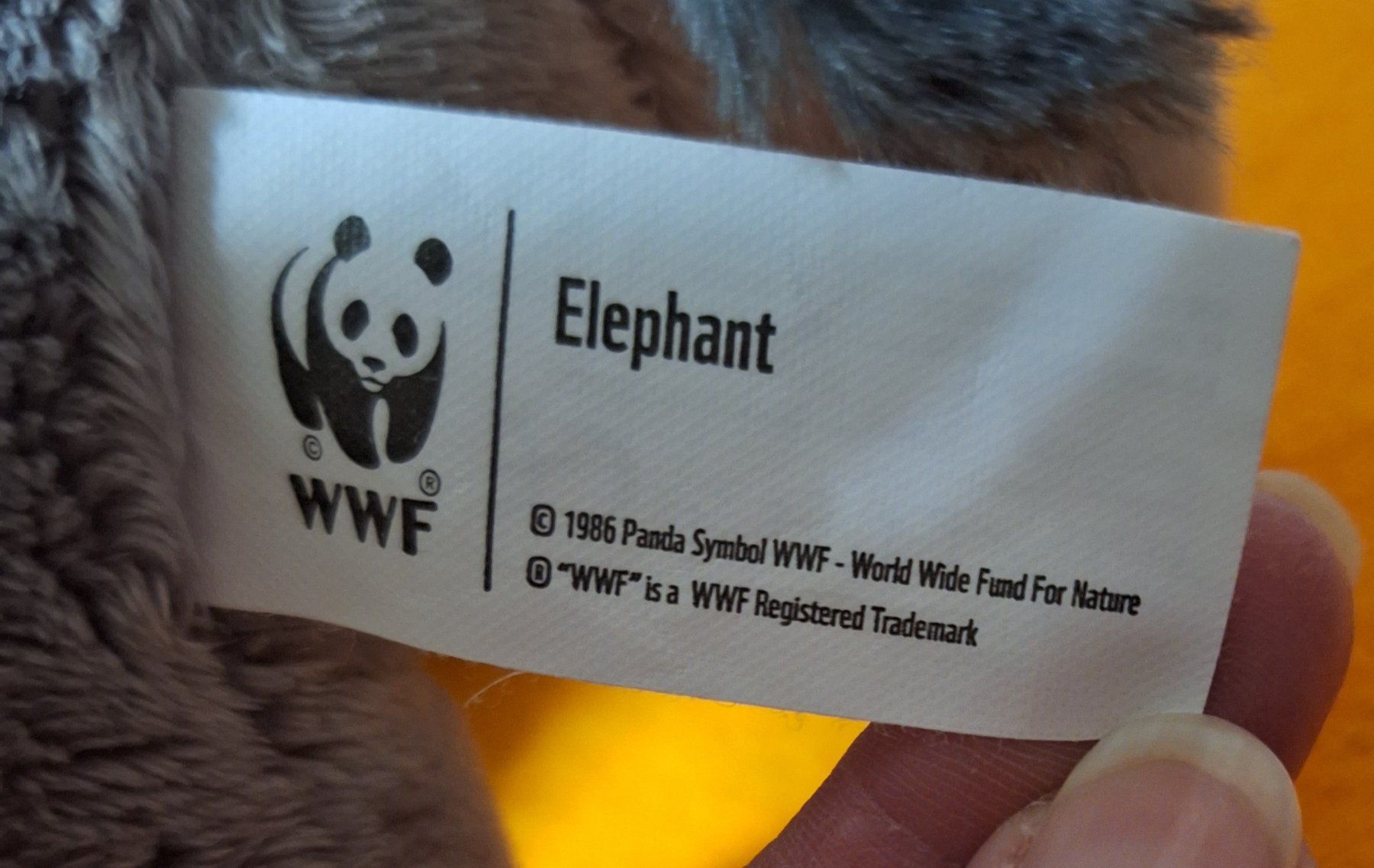 WWF Giocattoli: WWF Plüsch-Elefant, Breite ca. 26 cm – Usato da Muri AG venduto da Edlerweiss 5