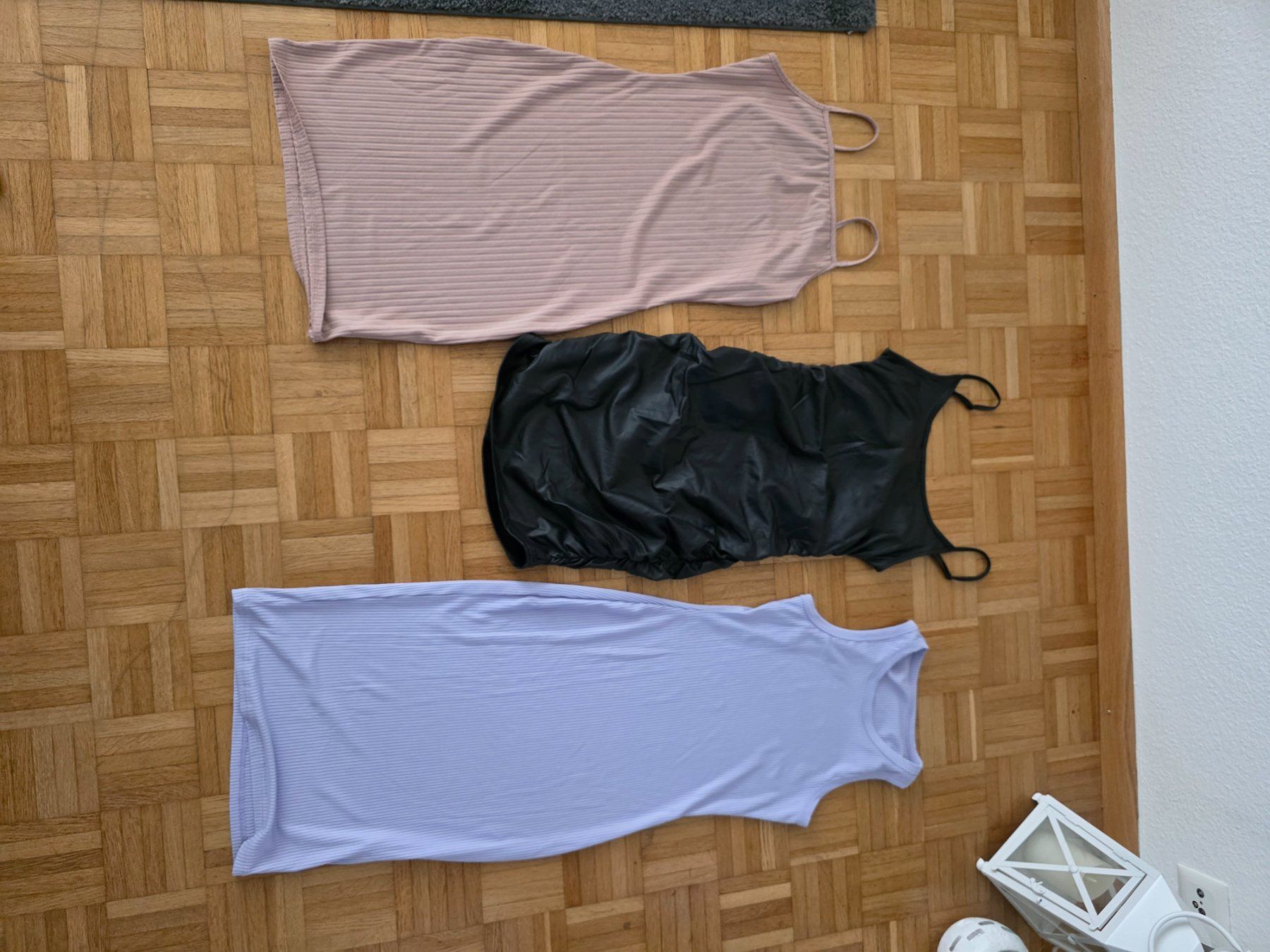 Shein Kleiderpakete: 3 Kleider Set Shein – Neu (gemäss Beschreibung) aus Basel von NyGrow