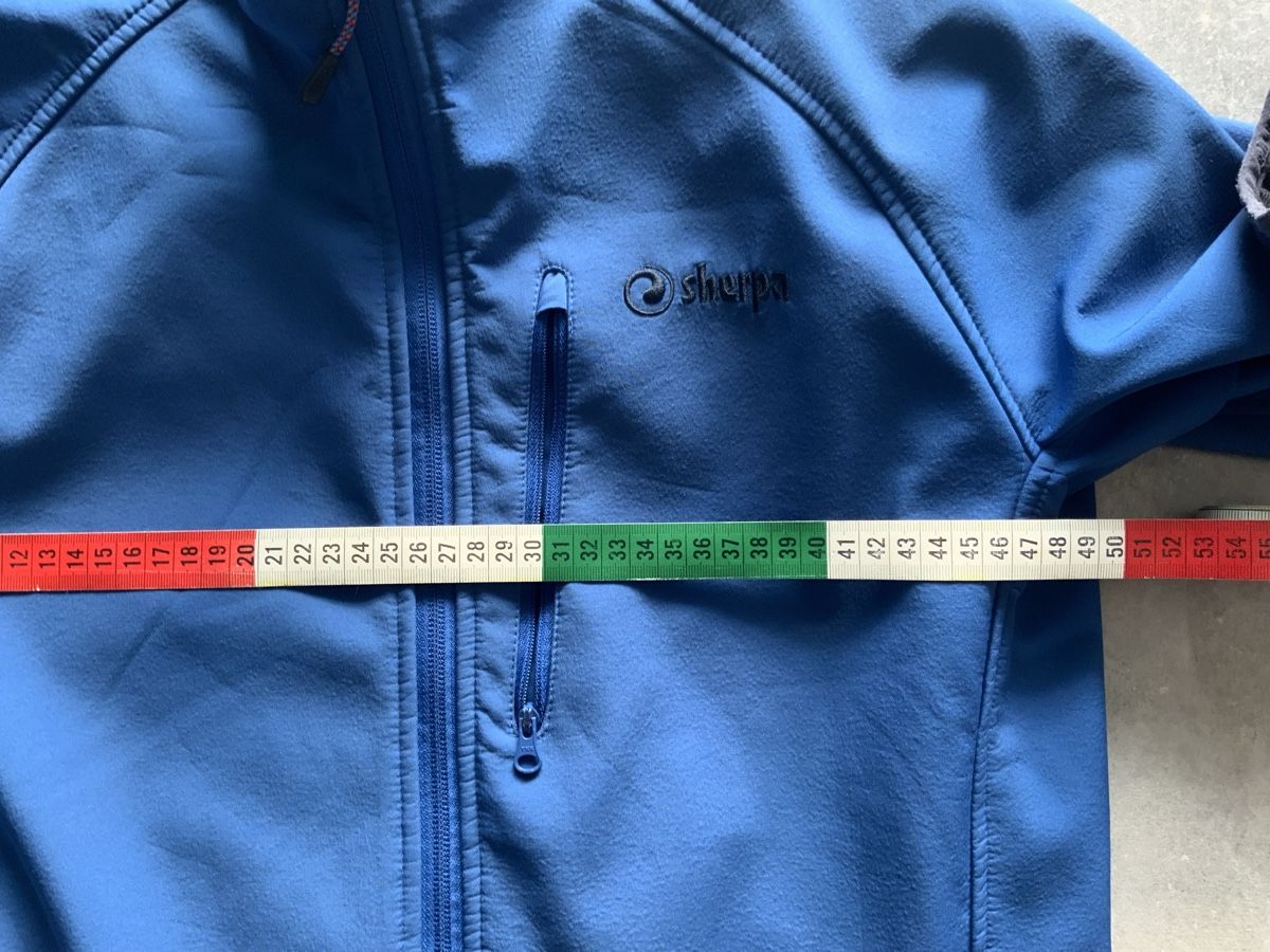 Sherpa Giacche: Sherpa Outdoor Magma Herren Softshelljacke Gr M  – Nuovo (secondo la descrizione) da Olten venduto da nachTagetes 2