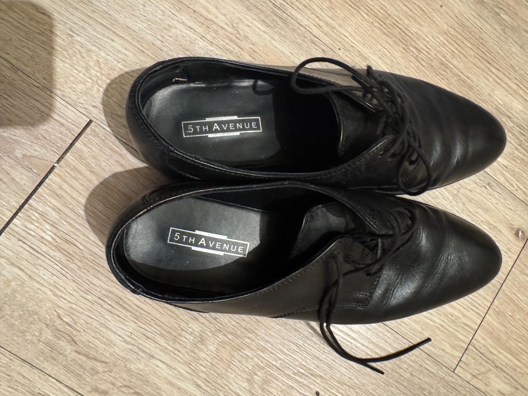 Damenschuhe: 5thavenue schuh 39 – Gebraucht aus Riehen von M.S.DVD 4