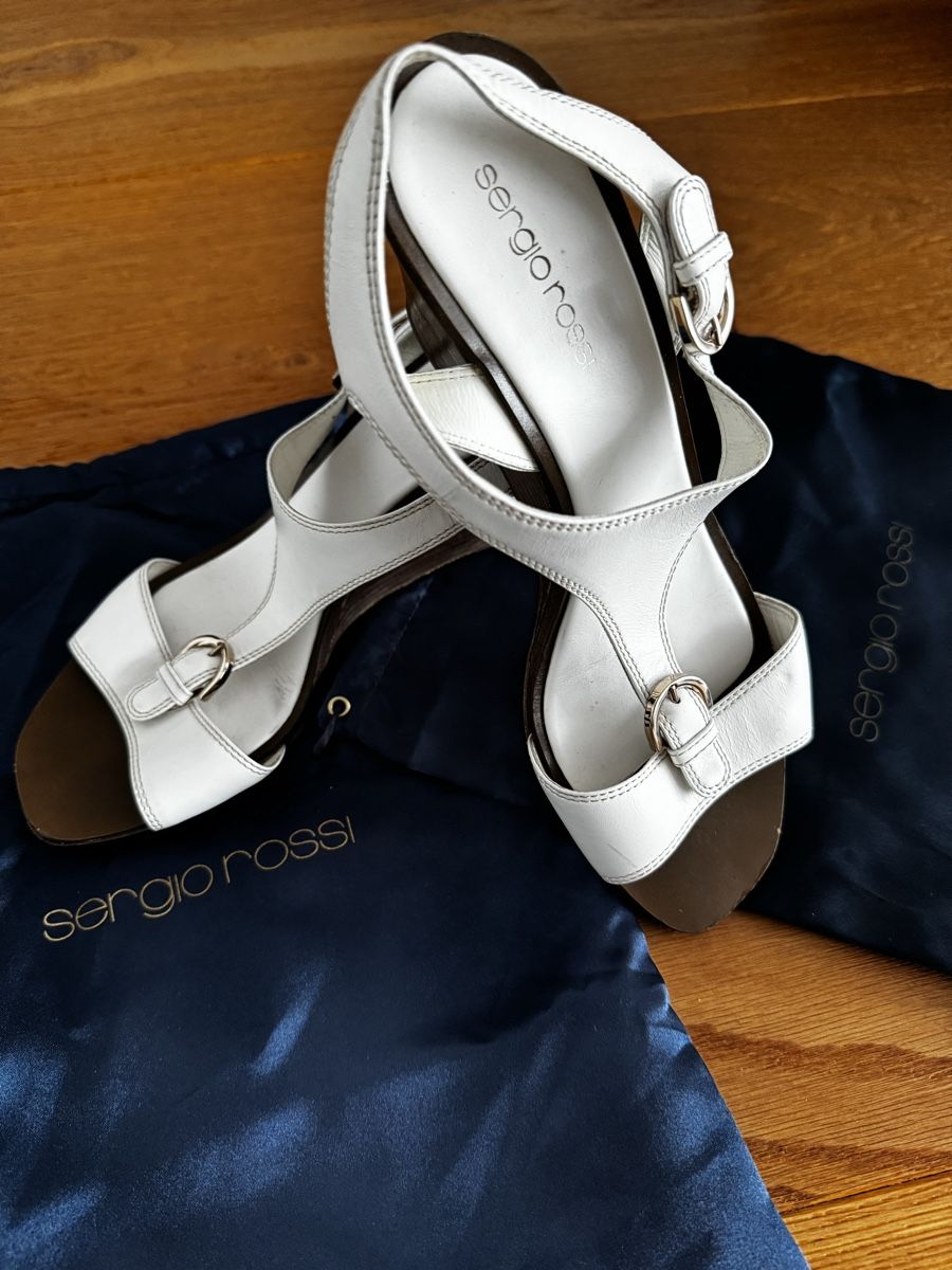 Sergio Rossi Damenschuhe: Sergio Rossi Sandalen Gr.39 – Gebraucht aus Killwangen von was.sharp