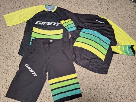 GIANT Bike Kleidung