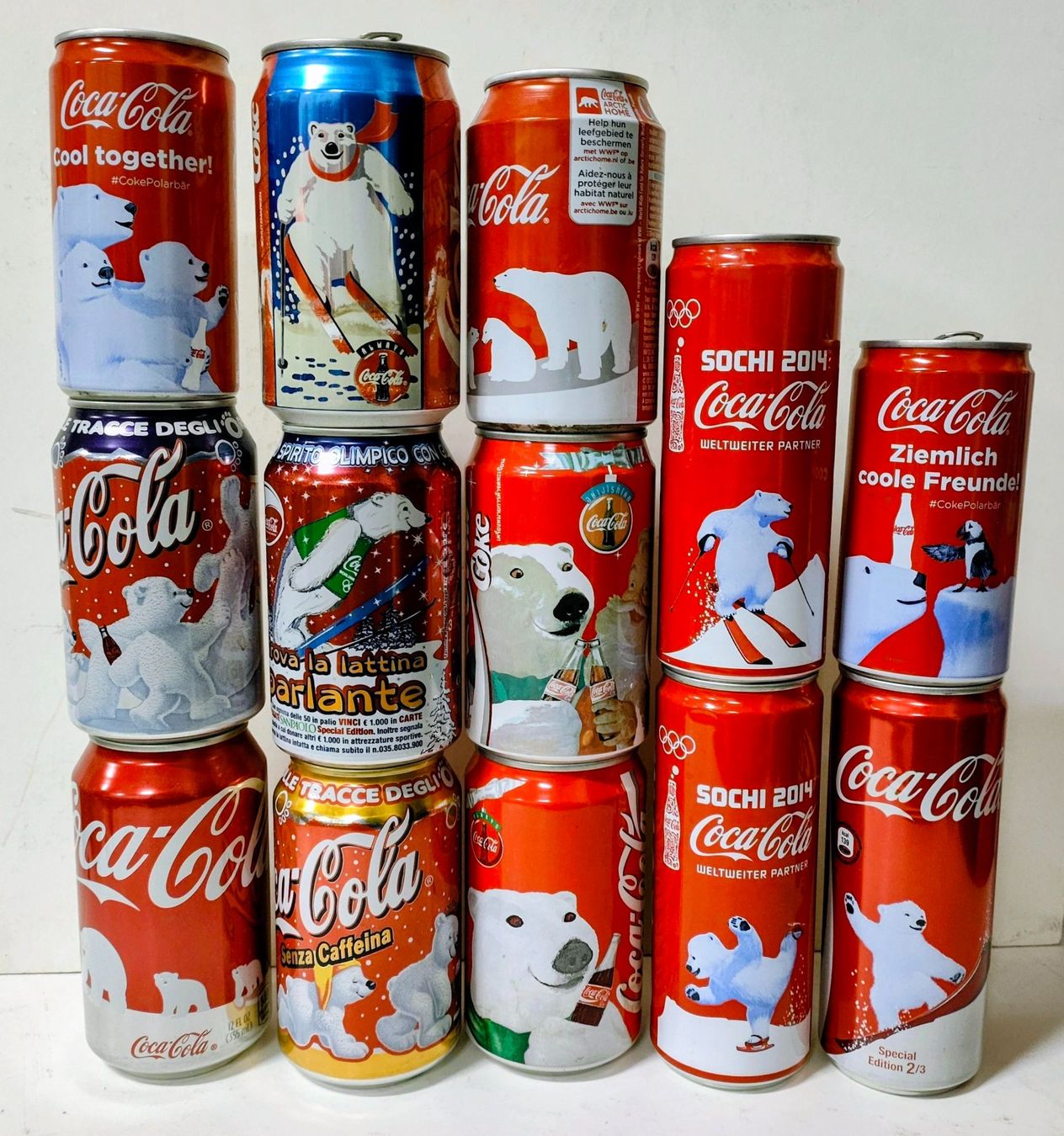 Tutte le decorazioni: 13 alte Coca-Cola  Dosen Eisären – Usato da Pfäffikon ZH venduto da Colacity