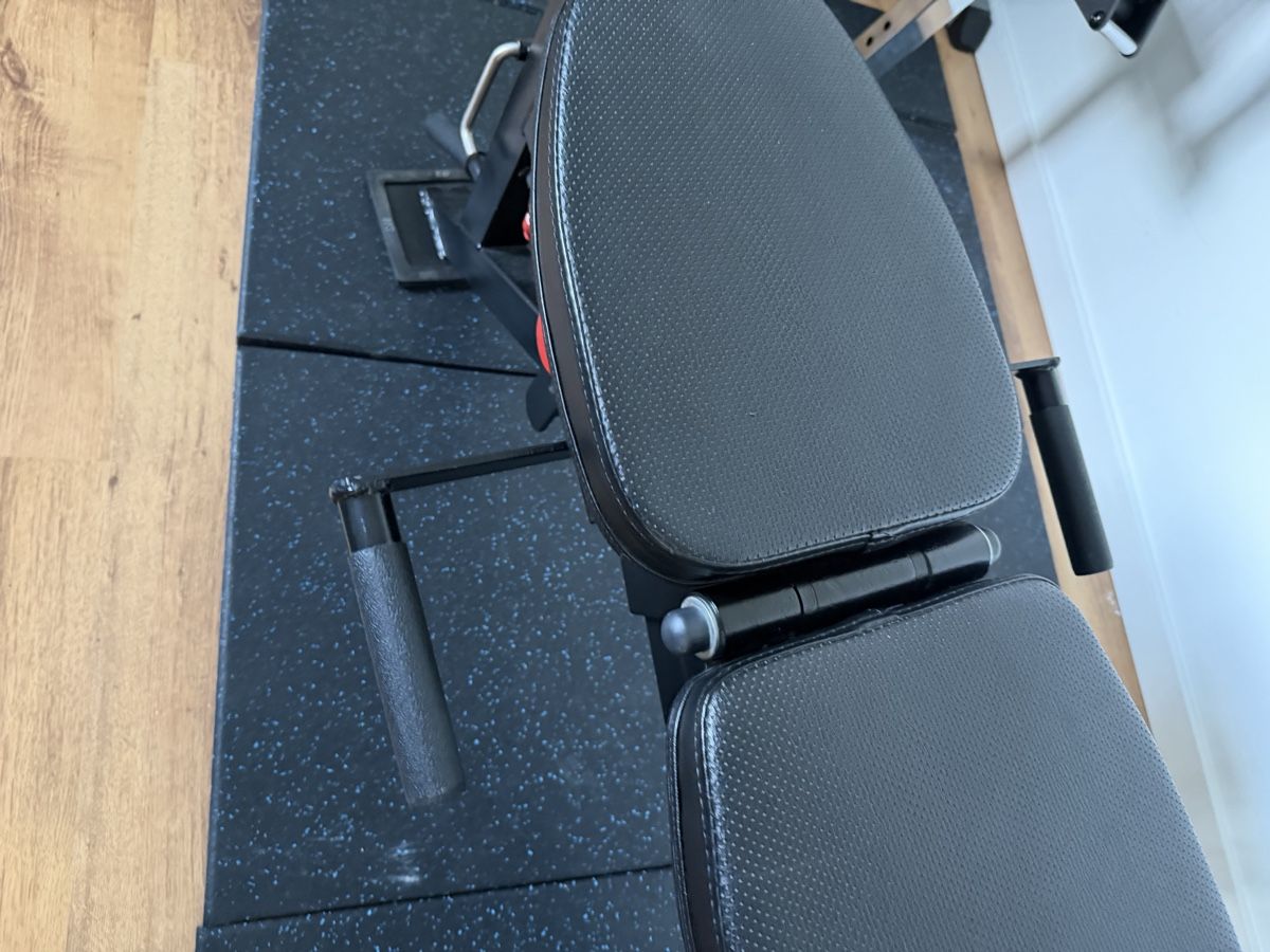 ATX Hometrainer: ATX Barbarian Line Bench mit 3 Attachments – Usato da Weesen venduto da AmdenLodgeOliEschler 4