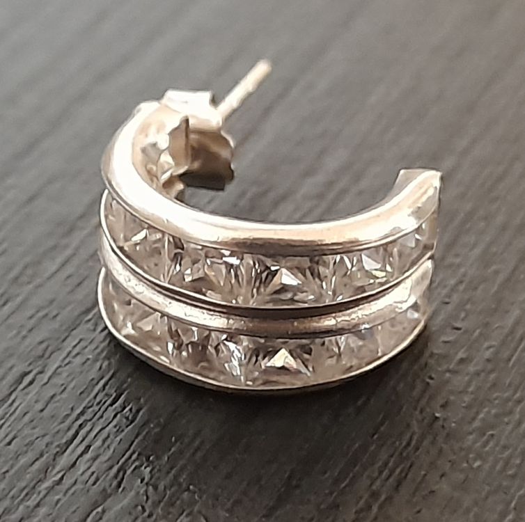 Boucles D'oreilles Puces En Or Blanc 18 Carats (0.95g) Avec Diamants 2x0.13cts - Neuf Avec étiquettes