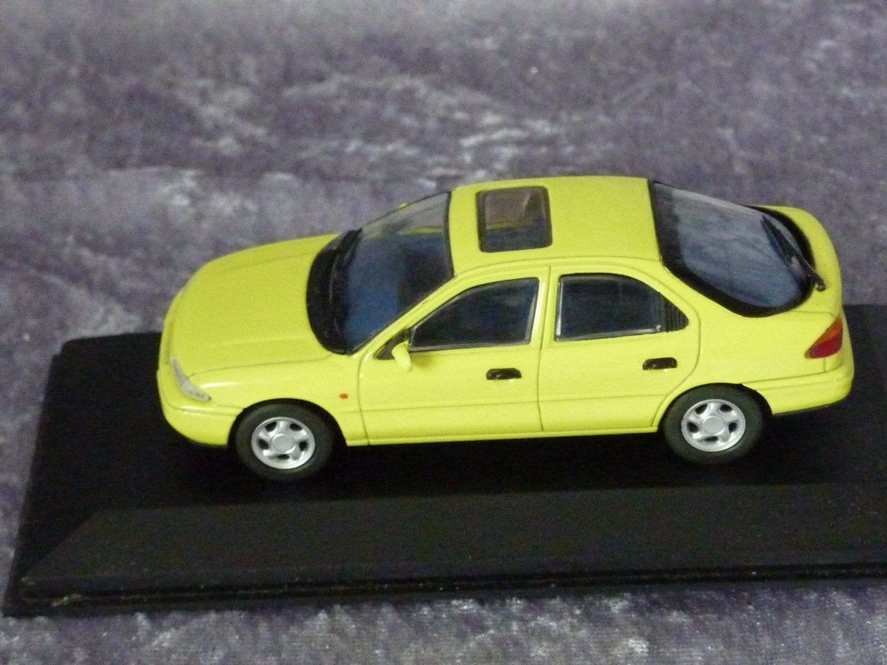 Minichamps Modellini d'auto: Ford Mondeo  1:43 – Nuovo e nell'imballaggio originale da Dürrenäsch venduto da modellautos4you 3