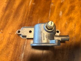 Unterteil Thermostatgehäuse Opel NOS 8 930 175