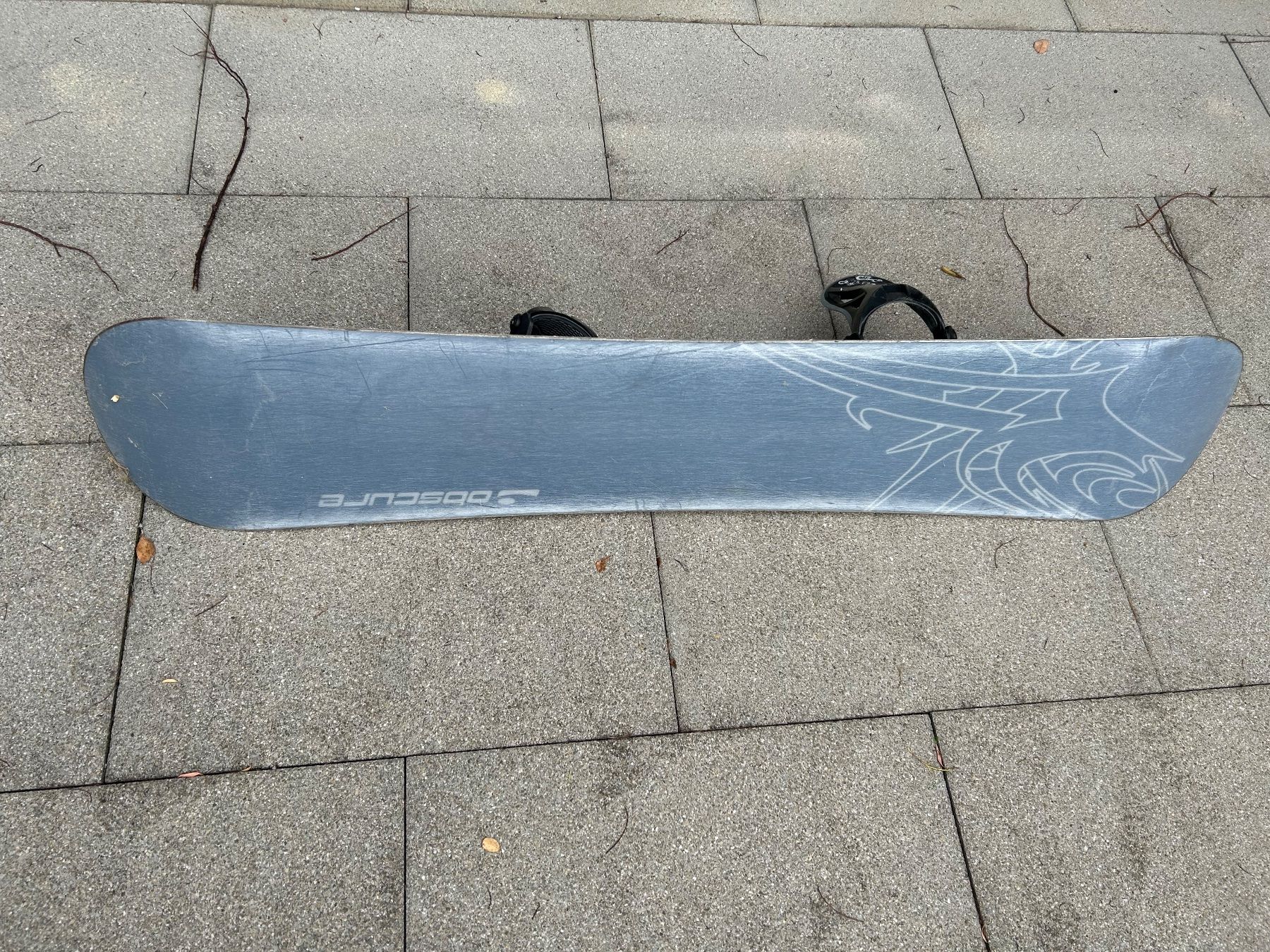 Board: Burton Snowboard 140cm mit Bindung – Usato da Mauren TG venduto da webschen 3