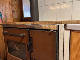 Holzkochherd, Holzofen mit Backofen