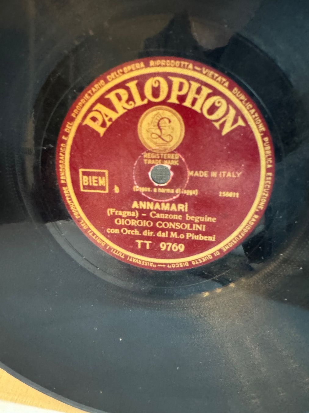 Dischi in vinile: Disque Shellac 78 tr Parlophon Annamari - Giorgio Consolini – Usato da la Chaux-de-Fonds venduto da Lampe 6