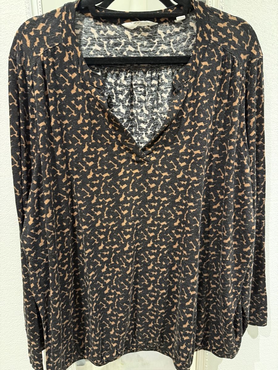 Tchibo T-shirts: Shirt Grösse 52/54  Langarm  Tchibo – D'occasion à Pfeffikon LU par pepino17 6