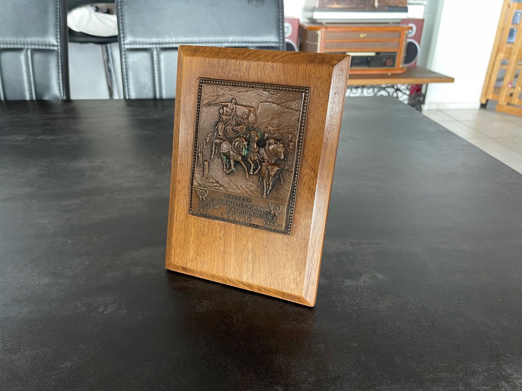 Schilder: Jubilé Buralistes Postaux Section Frib – Gebraucht aus Vallamand von Bricbracbroc82 4