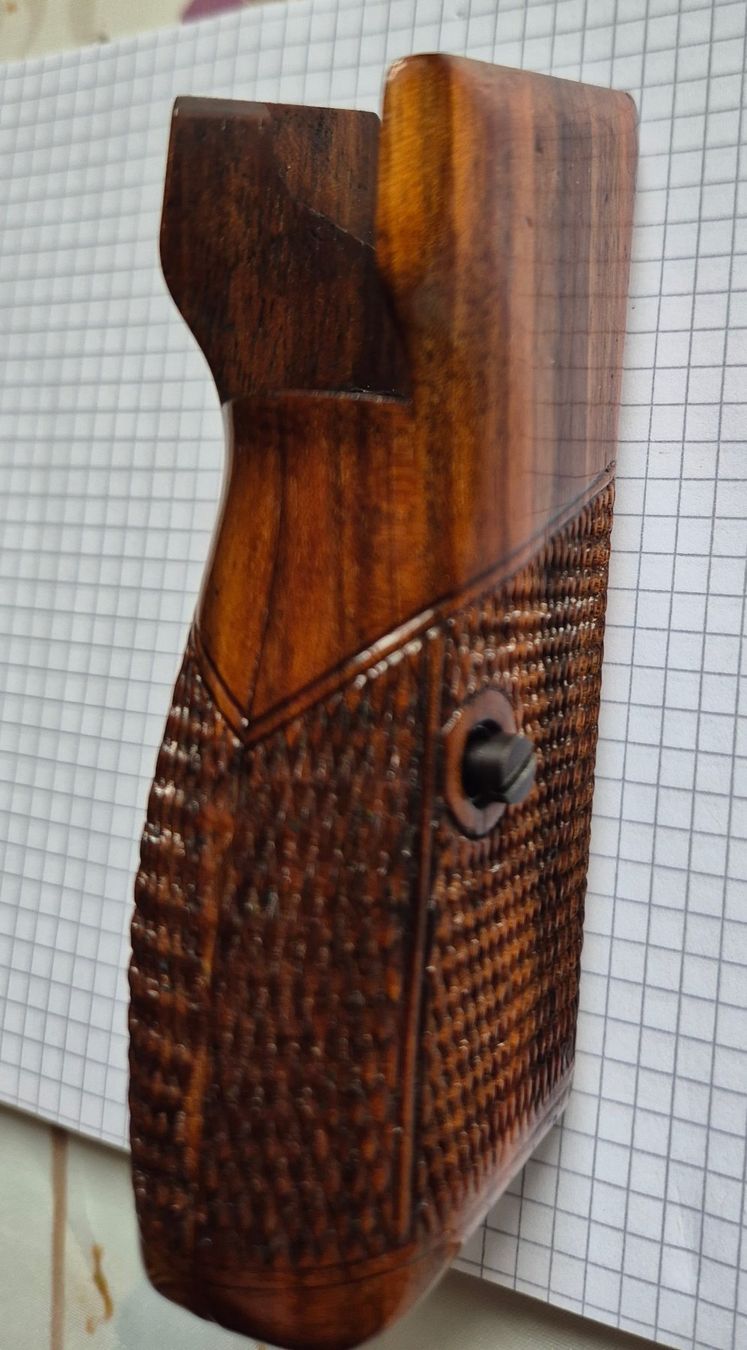 Schützensport: original Griffschalen SIG P210 – Gebraucht aus Illnau von Moli77 3