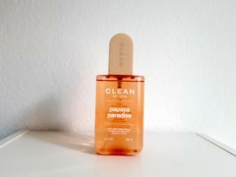 CLEAN EST.2003 Papaya Paradise