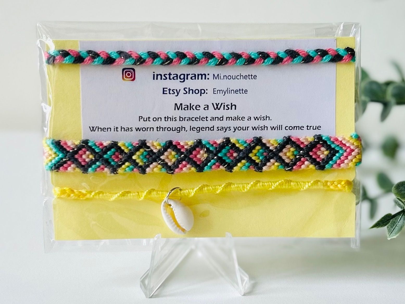 Bracciali & Braccialetti: 3 x Friendship bracelets, handmade – Nuovo e nell'imballaggio originale da Carouge GE venduto da Emilynette