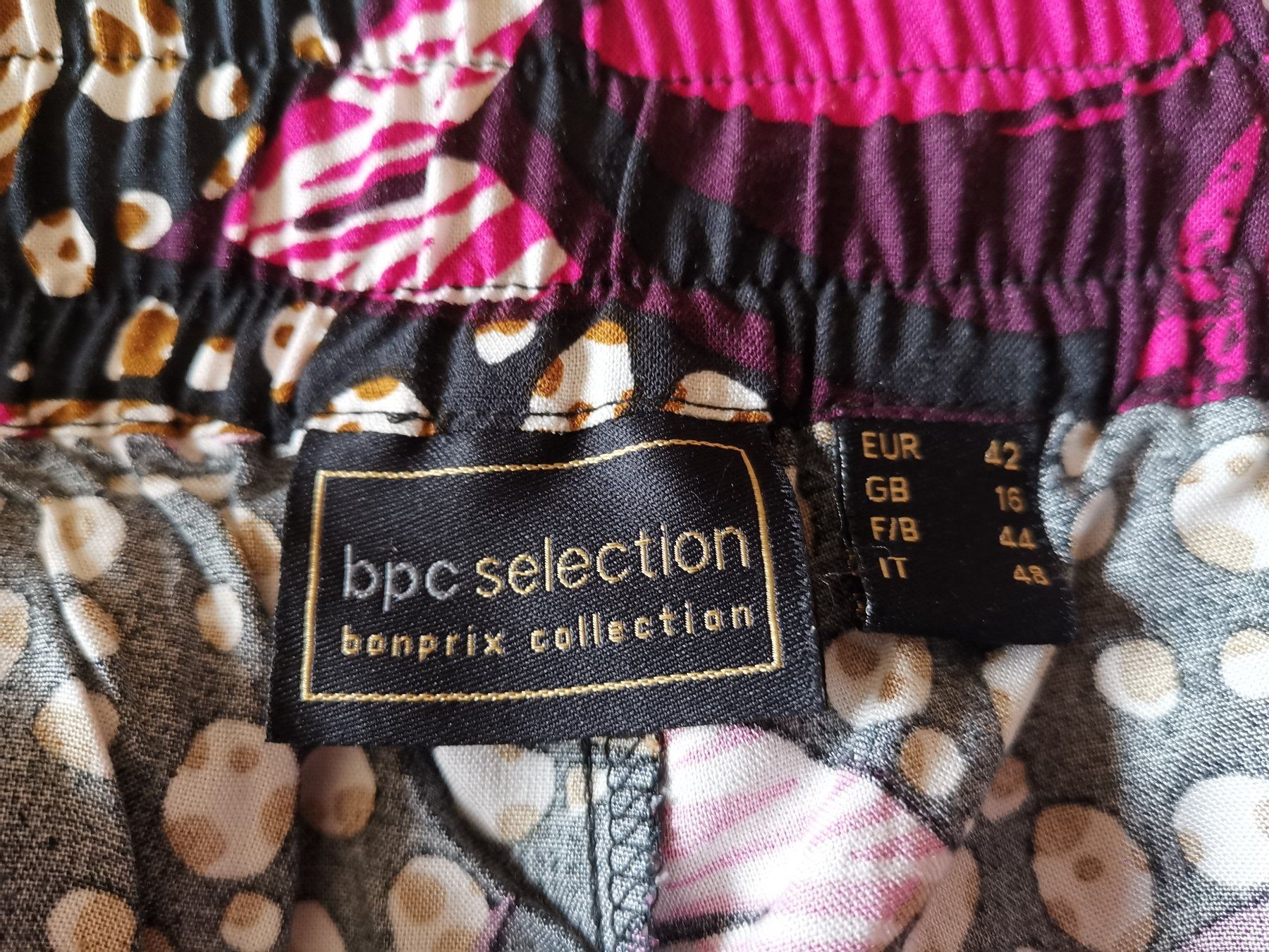 Hosen: Shorts Gr. 42 – Neu (gemäss Beschreibung) aus Dornach von Hei50 1