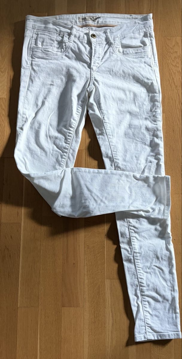 Massimo Dutti Pantaloni: Massimo Dutti Hose, Gr. 36 – Usato da Schaffhausen venduto da London114 1