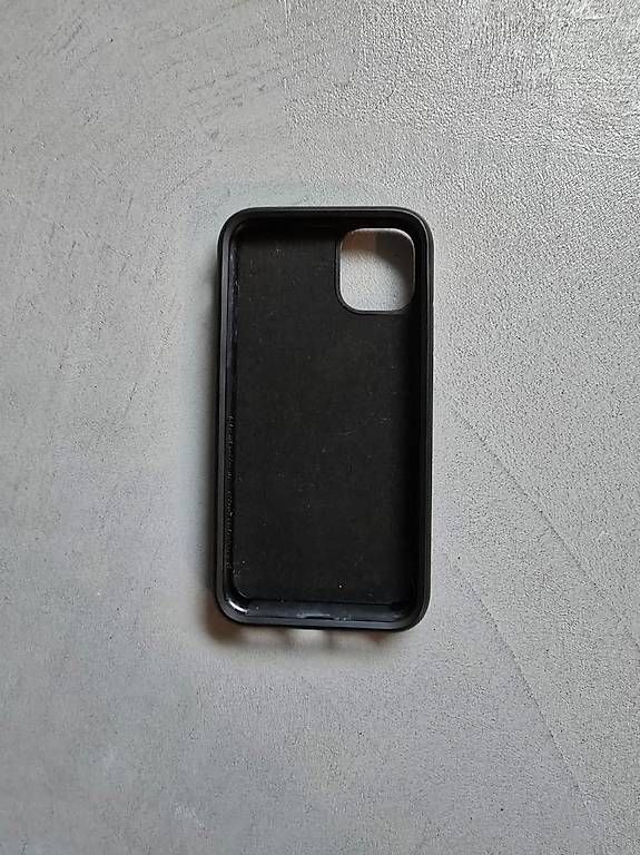Cover & Protezioni schermo: Coque Quadlock iPhone 11 – Usato da Vufflens-la-Ville venduto da prouge1528 1