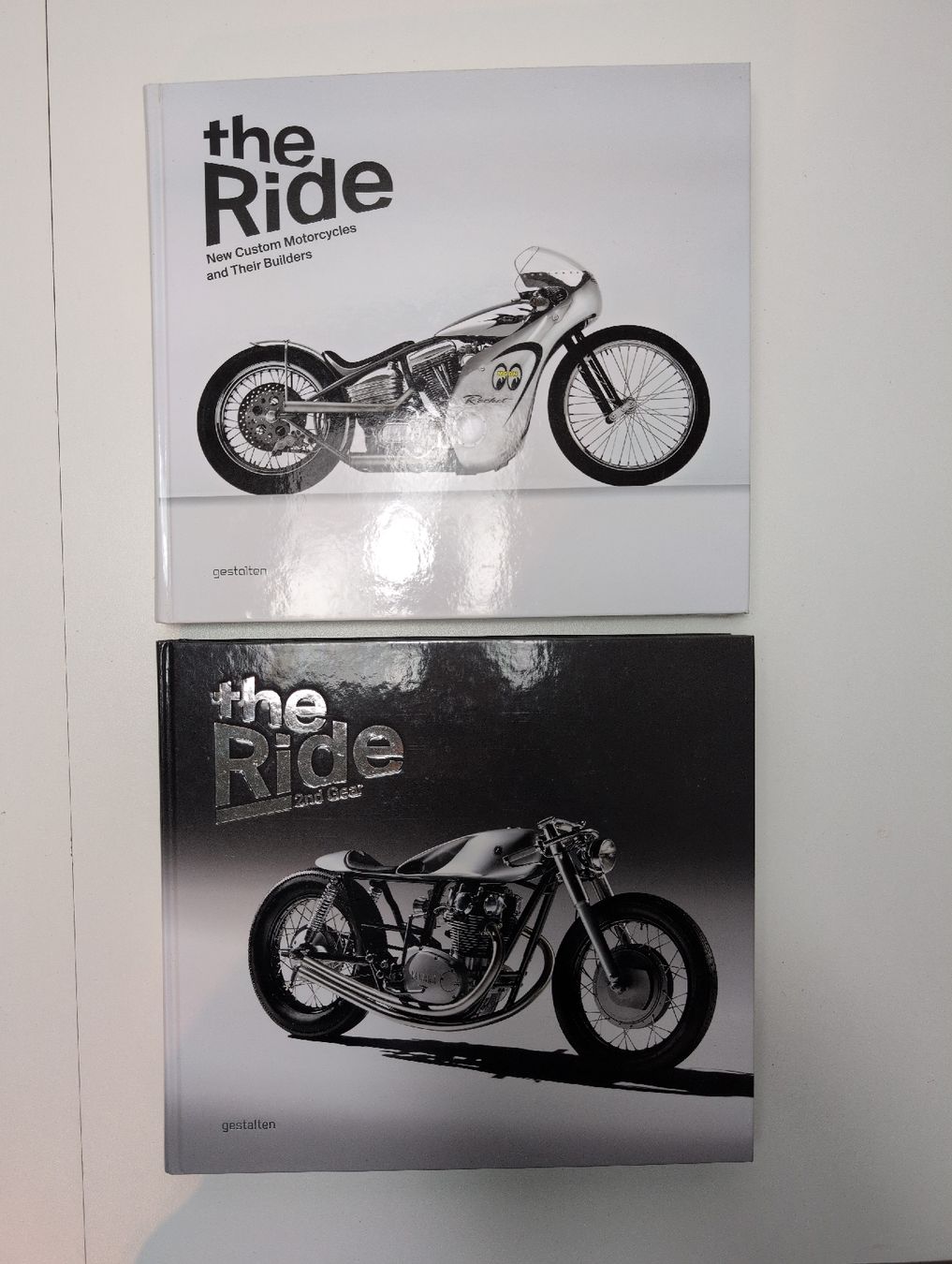 Libri: Cafe Racer The Ride 1 & 2. Custom Bikes – Usato da Liesberg Dorf venduto da legatus
