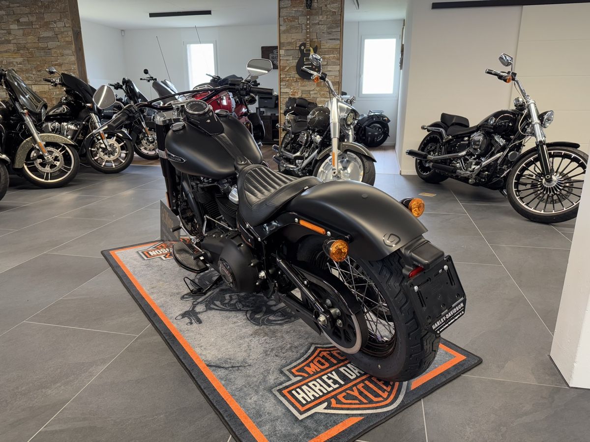 Harley-Davidson Chopper: Harley Davidson FLSL 107 Softail Slim LEASING POSSIBLE – Usato da Echallens venduto da HD90 2