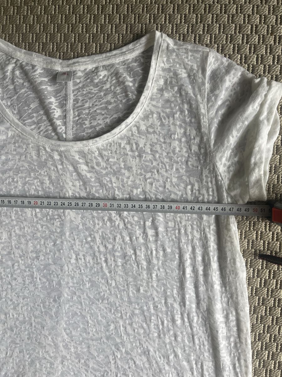 S.Oliver T-Shirts: Shirt mit Muster, S.Oliver, 42 – Gebraucht aus Solothurn von Bobesch08 4