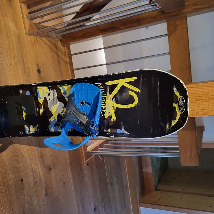 Snowboard für Kinder 110m inkl. Schuhe und Bindung Kaufen auf Ricardo