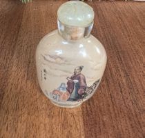 Tabatière/Snuff bottle /Flasche en verre peint Chine signée