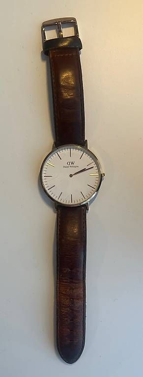 Uhren: Daniel Wellington Uhr Rosegold – Gebraucht aus Zürich von Berrrfin