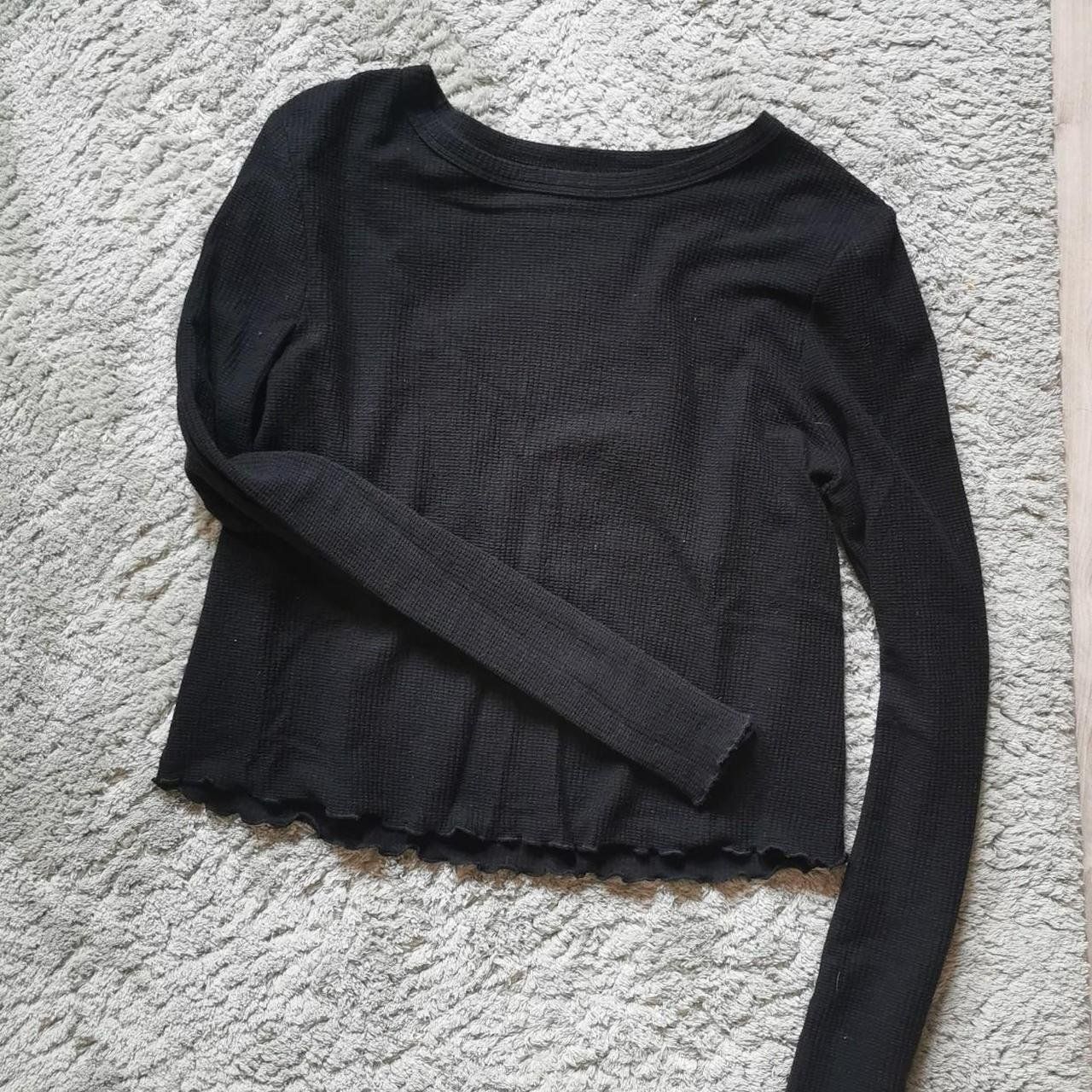 Maglioni & Felpe: Schwarzes Langarmshirt Crop Top TWINTIP – Usato da Ringgenberg BE venduto da Vinyl.Love 1