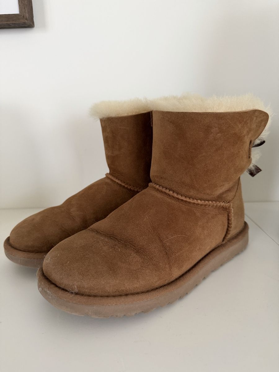Scarpe da donna: UGGS  – Usato da Zürich venduto da Liza55 1