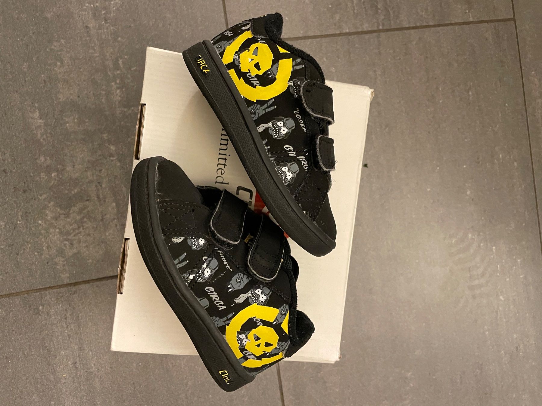 Scarpe per ragazzi: C1rca bold 211T (22.5) – Usato da kriens venduto da mAgmAx.
